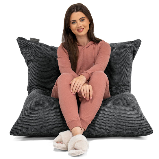 Pouf Géant XXL - Pompon Noir 02