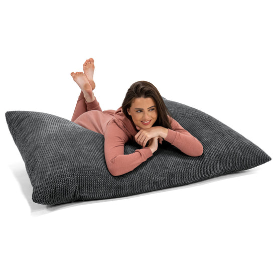 Pouf Géant XXL - Pompon Noir 03