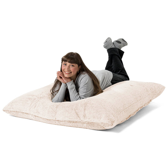 Pouf Géant XXL - Fausse Fourrure Lapin Blanc 03