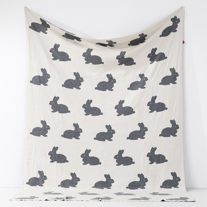 Couverture / Plaid - Tricoté Rabbit 02