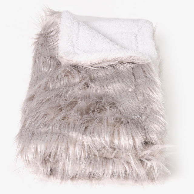 Plaid / Couverture Sherpa - Imitation fourrure à poils longs Gris 01