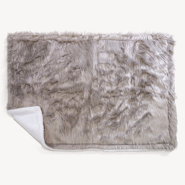 Plaid / Couverture Sherpa - Imitation fourrure à poils longs Gris 02