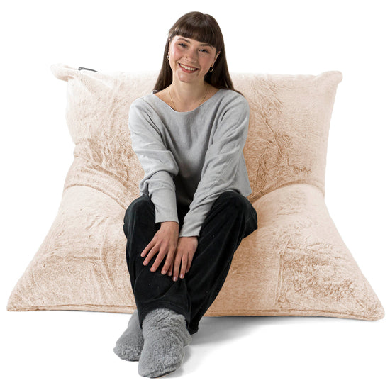 Pouf Géant XXL - Fausse Fourrure Lapin Blanc 01