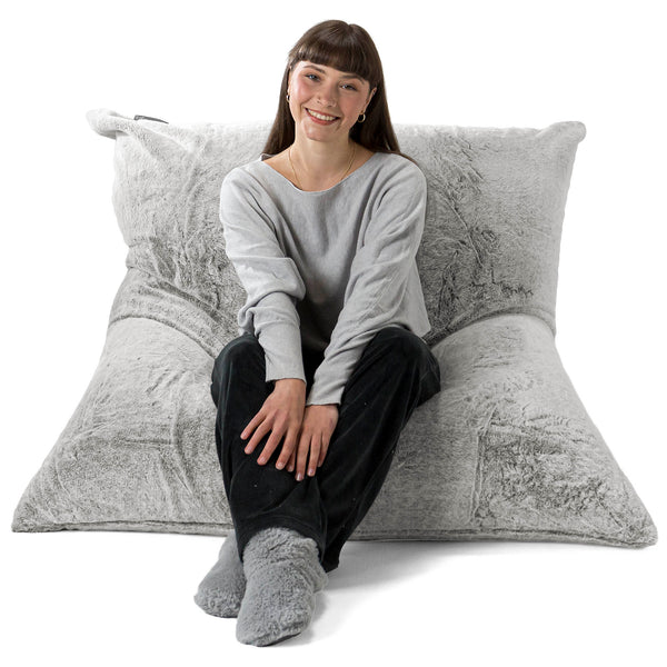 Pouf Géant XXL - Fausse Fourrure Lapin Gris clair 01