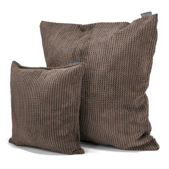 Grand Coussin 70 x 70cm - Pompon Chocolat 02