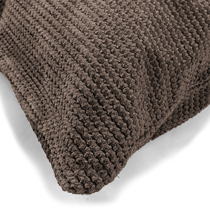 Grand Coussin 70 x 70cm - Pompon Chocolat 03